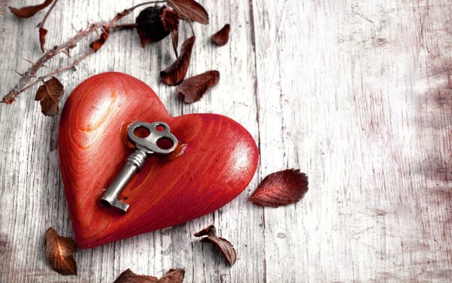 heart-with-key